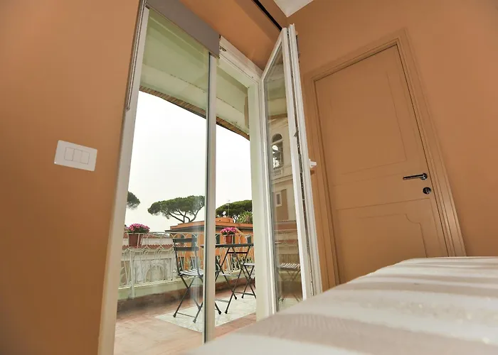 Boutique Valadier 4* Rome