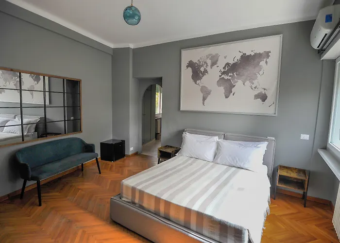 Boutique Valadier 4* Rome